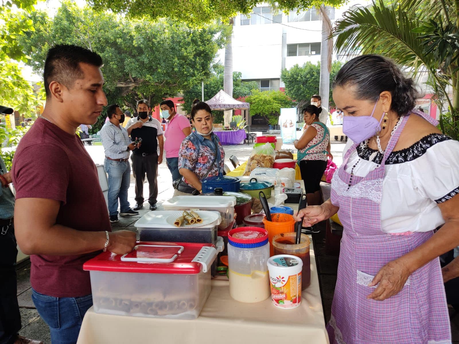 Arrancó de forma positiva la 4ª Feria Gastronómica del Nucú en Tuxtla