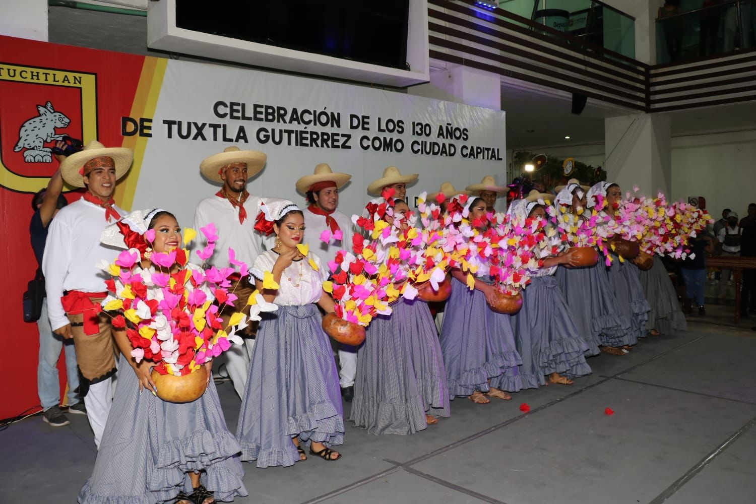 Con una importante muestra musical y cultural celebró Carlos Morales el 130 aniversario de Tuxtla como capital del estado