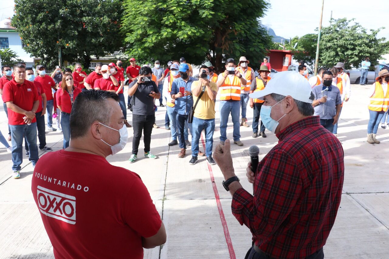 Ayuntamiento de Tuxtla reforestó el camellón del Libramiento Norte Poniente