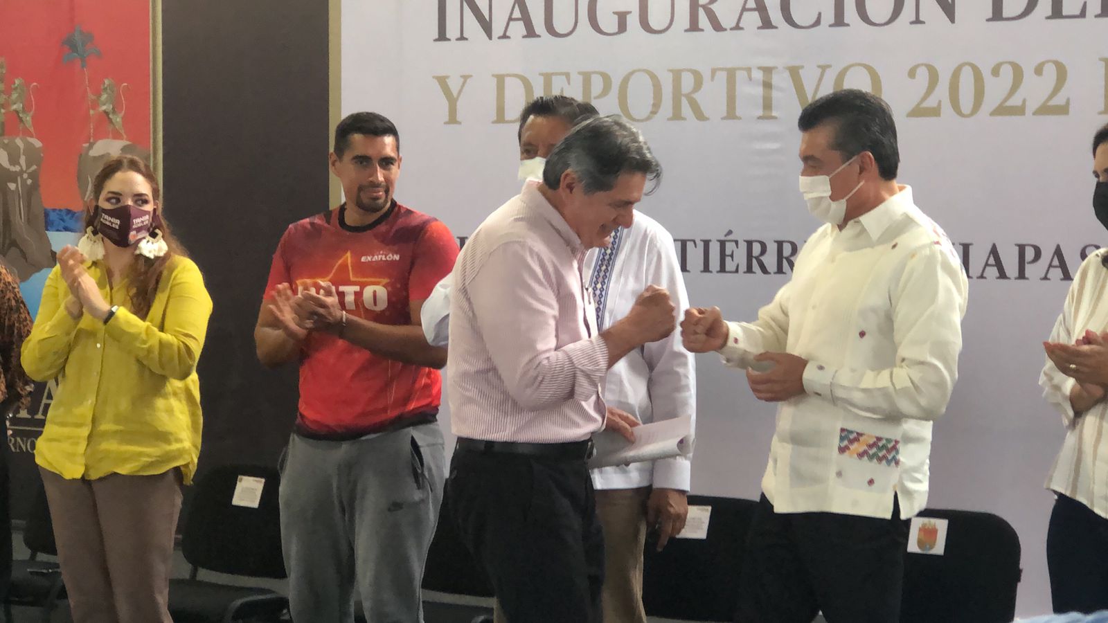 Asiste Carlos Morales como ponente y en la inauguración del Encuentro Estatal Académico, Cultural y Deportivo del COBACH