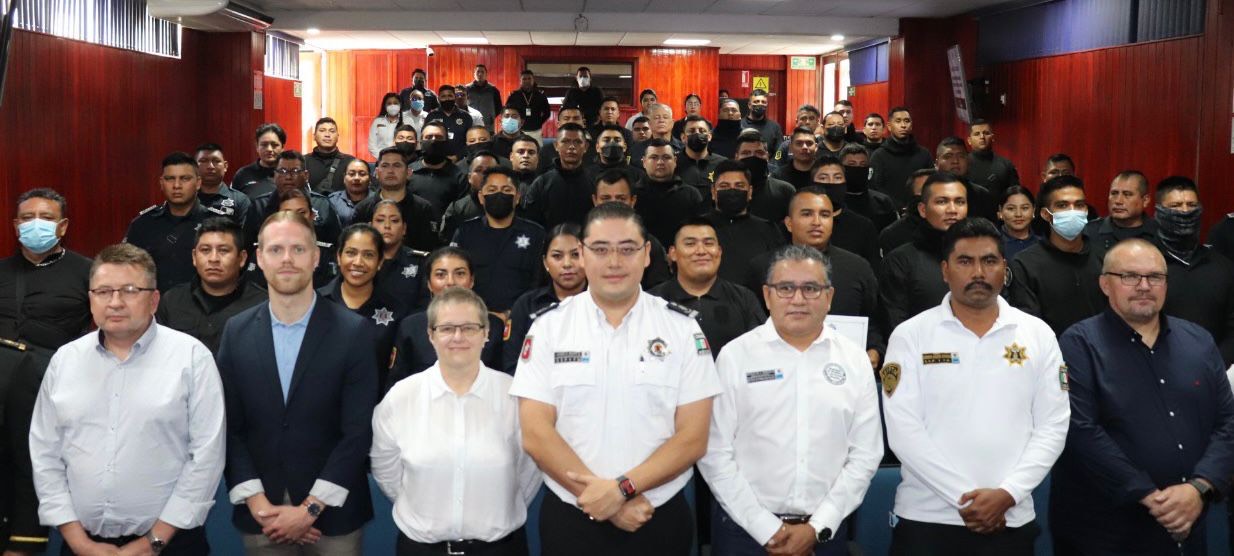 Clausura Alexis Zuart curso de capacitación de la Embajada de Polonia