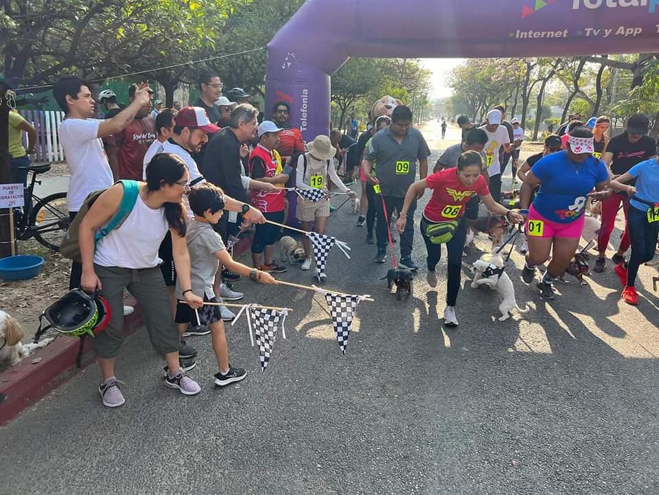 Presidente municipal de Tuxtla Gutiérrez, Chiapas, en el Circuito Recreativo y Deportivo Tuchtlán.