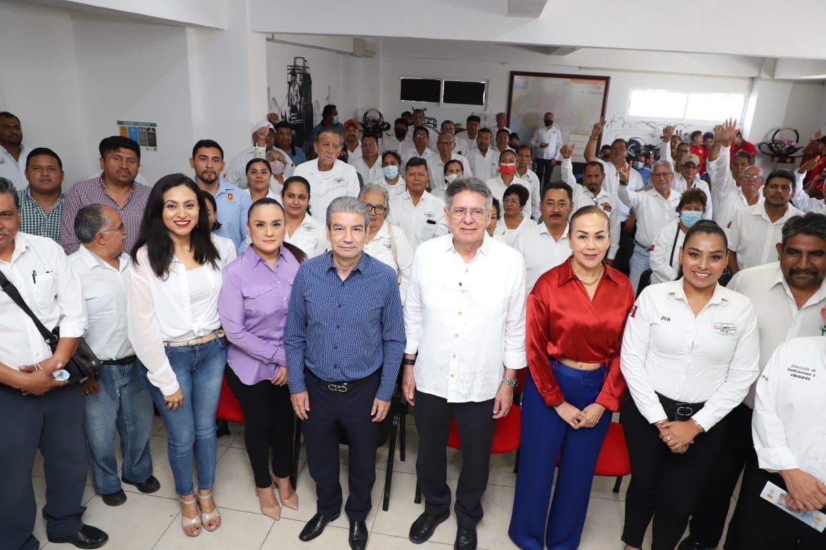 Capacita Ayuntamiento de Tuxtla Gutiérrez a trabajadores de transporte público en salud preventiva y adicciones