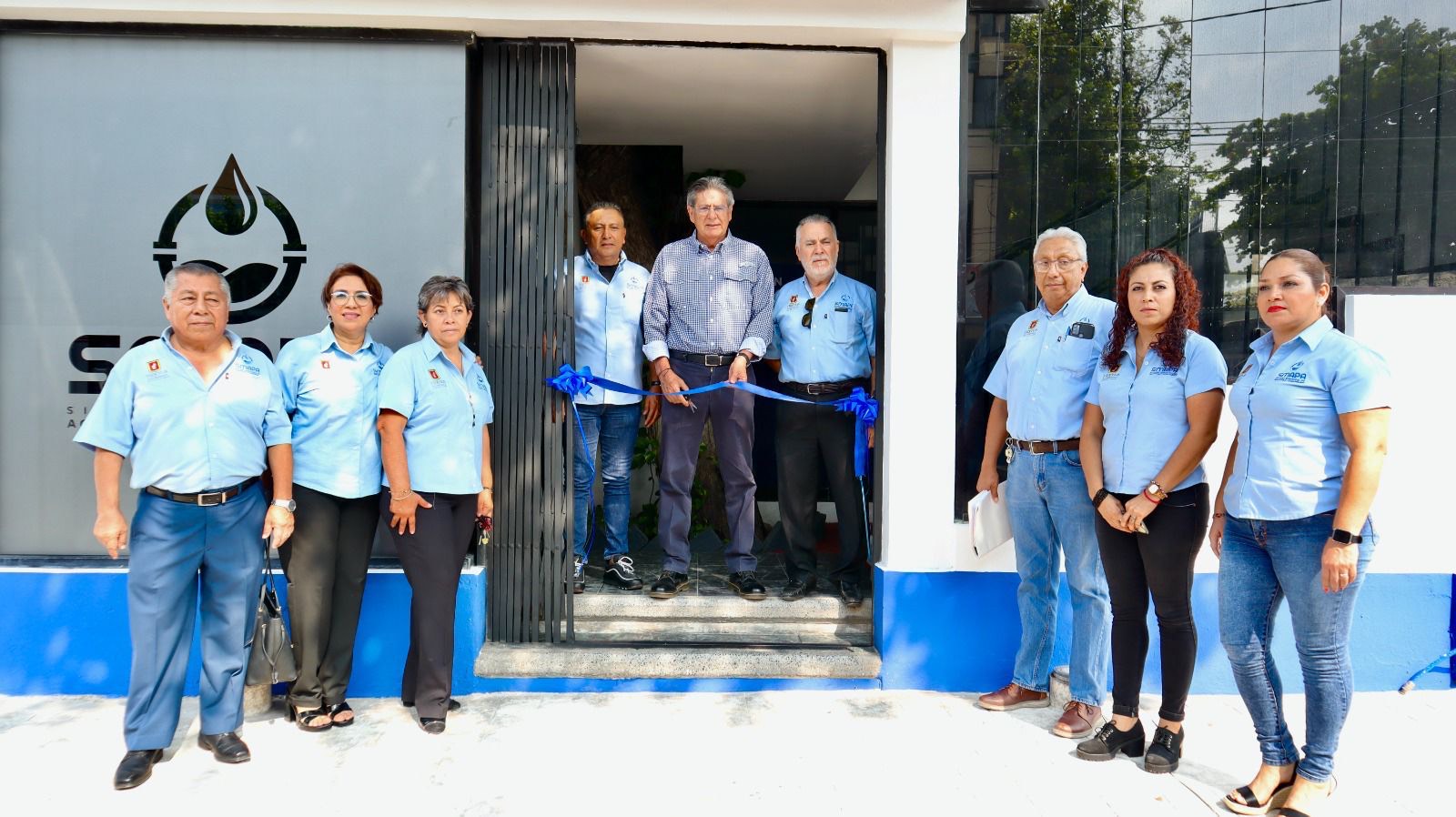 Inaugura alcalde Carlos Morales Vázquez nueva sucursal de SMAPA en Tuxtla