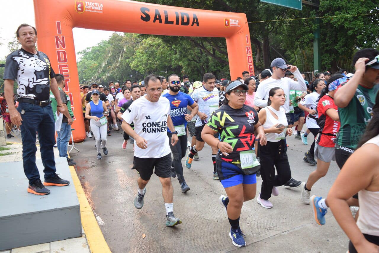 Carrera pedestre «Corriendo por el Planeta» en TGZ