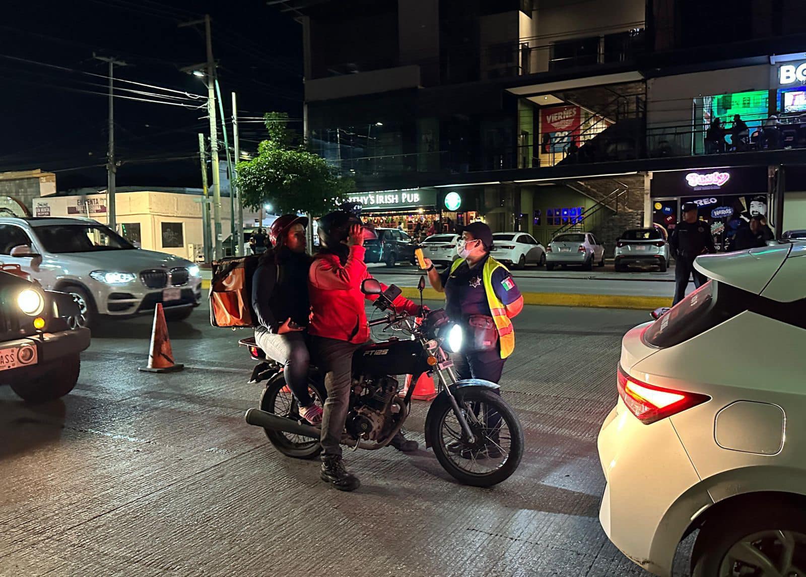 Mantiene Policía Municipal de TGZ Operativo Alcoholímetro para salvar vidas